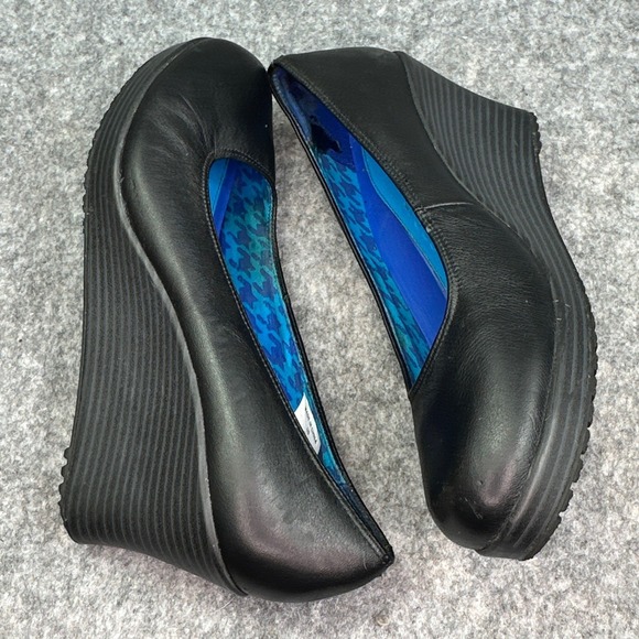 Crocs A-Leigh Black Wedge Slip On Shoes Womens 7.5 Closed Toe - Picture 9 of 10